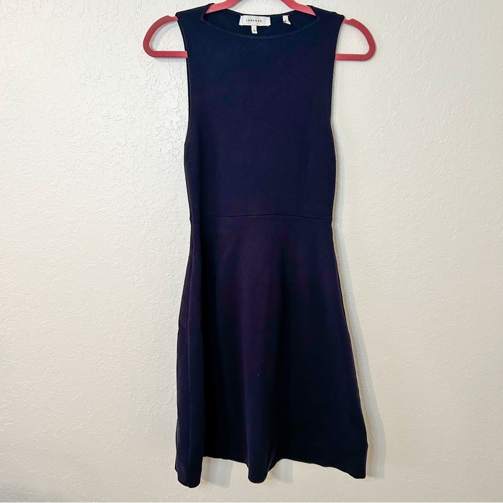 Lark & Ro Sleeveless Fit & Flare Knit Dress in Navy Size Medium